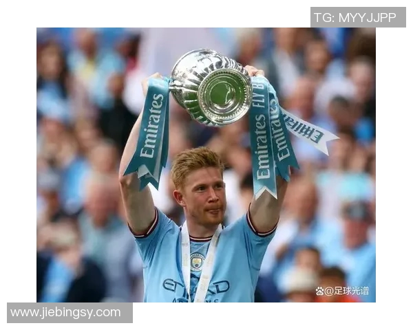 足球明星科瓦契奇的辉煌职业生涯与场外生活揭秘